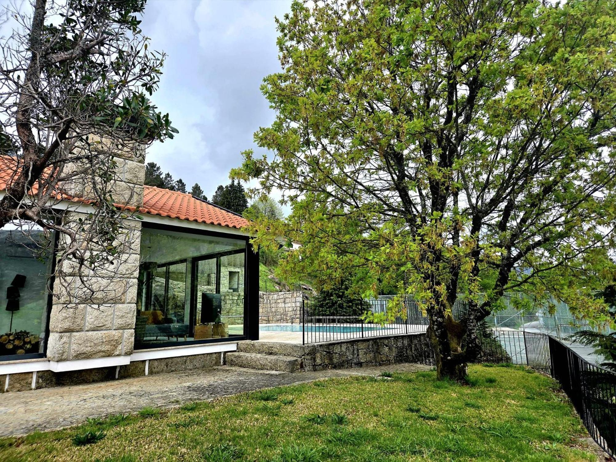 Casa Fraga Do Suadouro Villa Campo do Geres Exterior photo